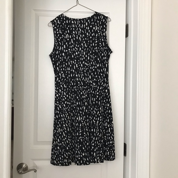 Summer Dress - Picture 2 of 2